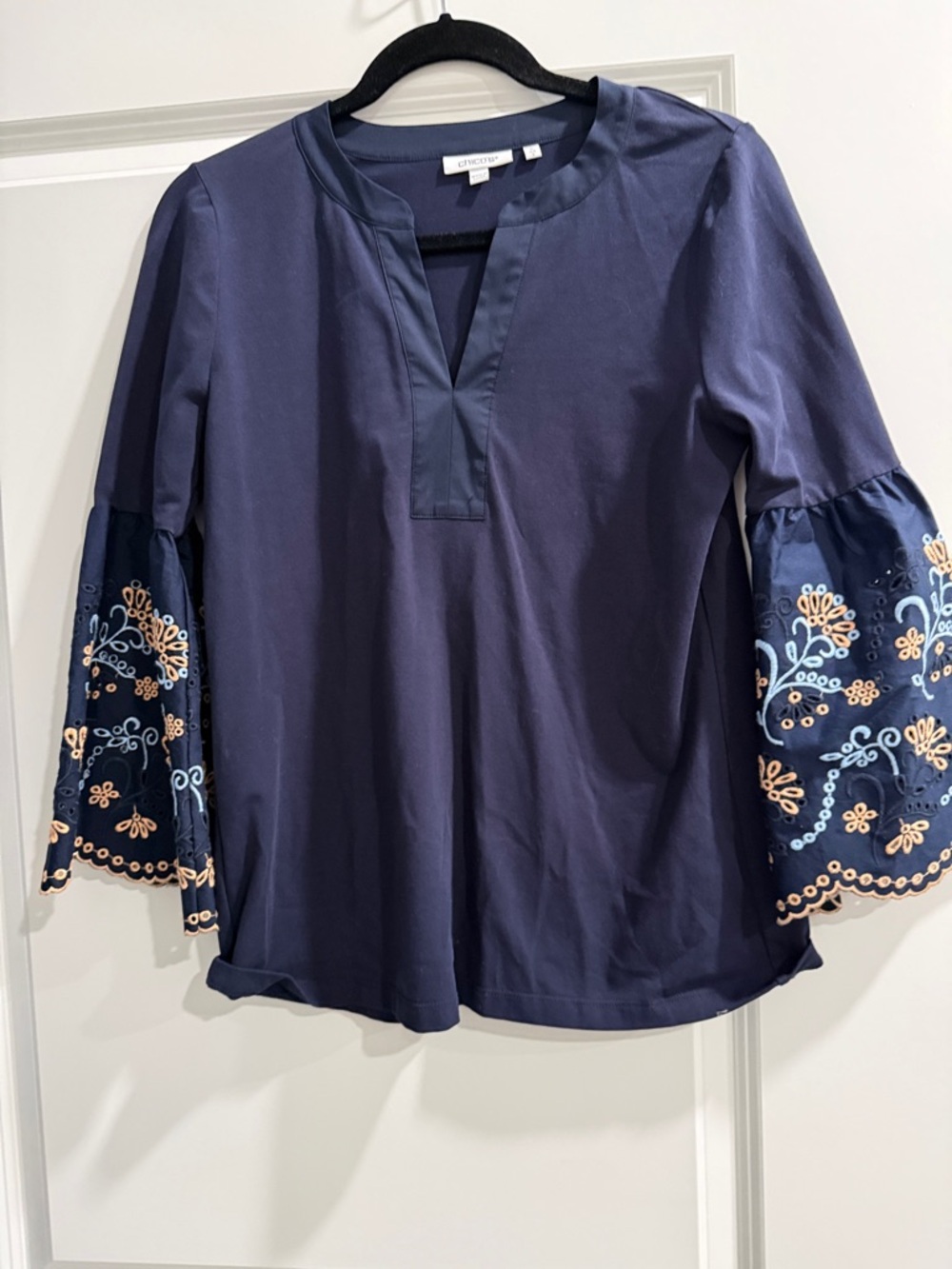 Chico's Navy Top with Embroidered Bell Sleeves Chicos sz o. Reg sz xs
